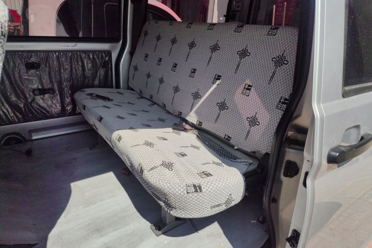 Used Wuling Rongguang S 2022 1.2L Base Version 5-Seater LSI Interior 4