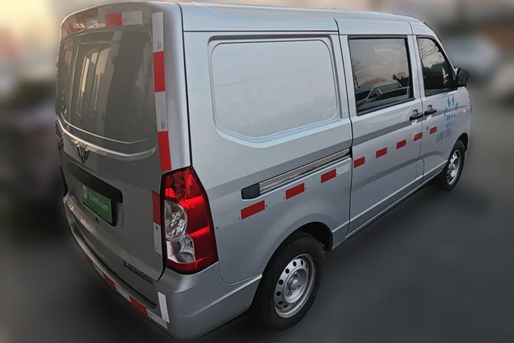 Used Wuling Rongguang S 2022 1.2L Base Model Window-Sealed 5-Seat LSI Car Rear Right 45 Deg
