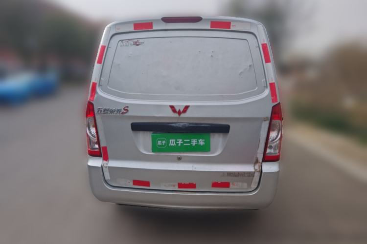 Used Wuling Rongguang S 2022 1.2L Standard Model Window-Sealed Car with Air Conditioning 2 Seats LSI Rear