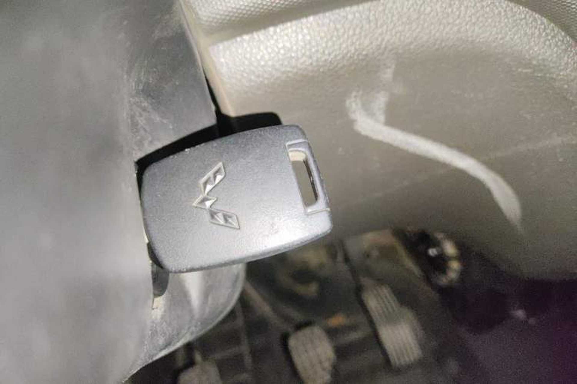 Used Wuling Rongguang S 2022 1.2L Base Version 5-Seater LSI Vehicle Key