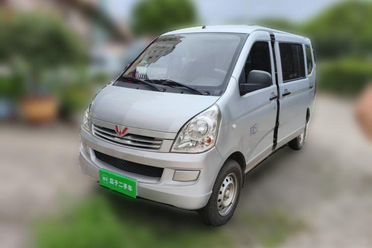 Gebrauchter Wuling Rongguang S 2022 1.2L Base Version 5-Seater LSI Guazi used car, China used car export, Used car for sale, Used  cars, Cheapest cars for sale