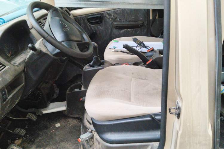 Used Wuling Rongguang S 2022 1.2L Base Version 5-Seater LSI Left Front Seat
