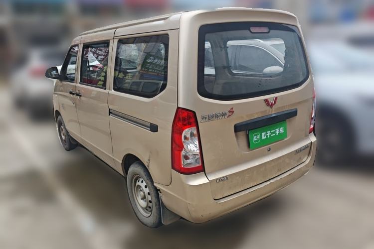 Used Wuling Rongguang S 2022 1.2L Base Model 7-Seater LSI Rear Left 45 Deg