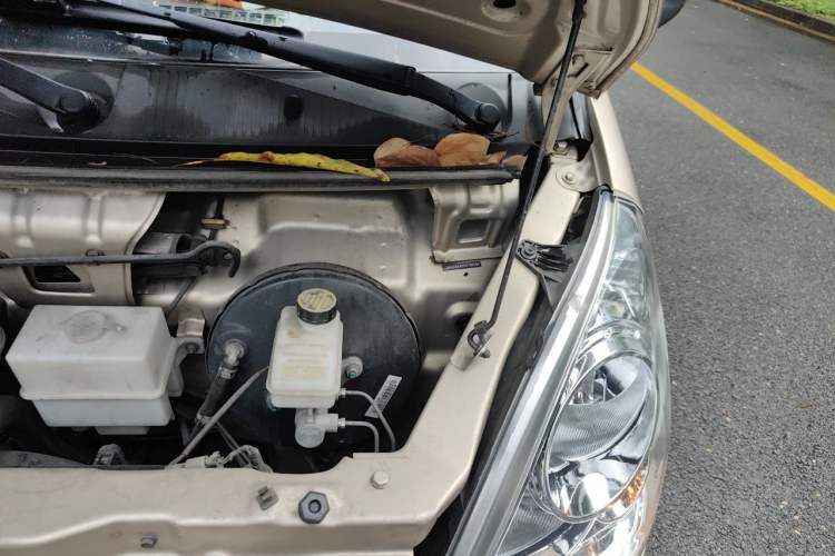 Used Wuling Rongguang S 2023 1.5L Base Version 5/7 Seats Engine Bay Left