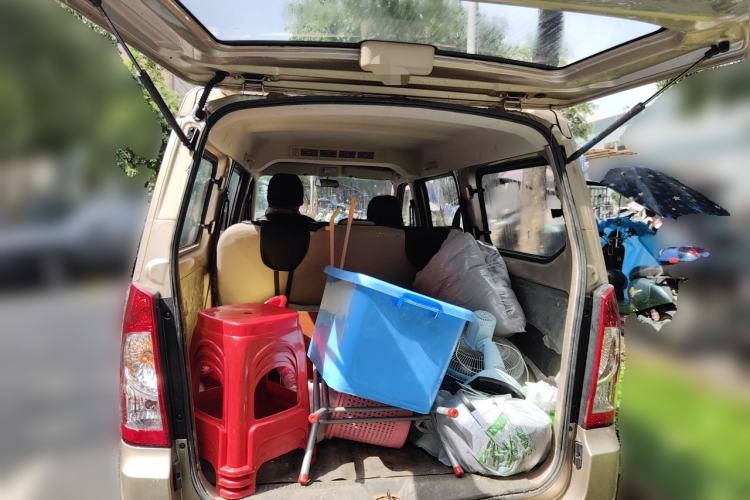 Used Wuling Rongguang S 2023 1.5L Base Version 5/7 Seats Trunk
