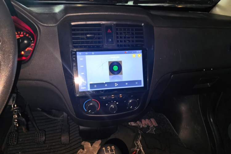 Used Wuling Rongguang S 2023 1.5L Base Version 5/7 Seats Audio And AC Panel