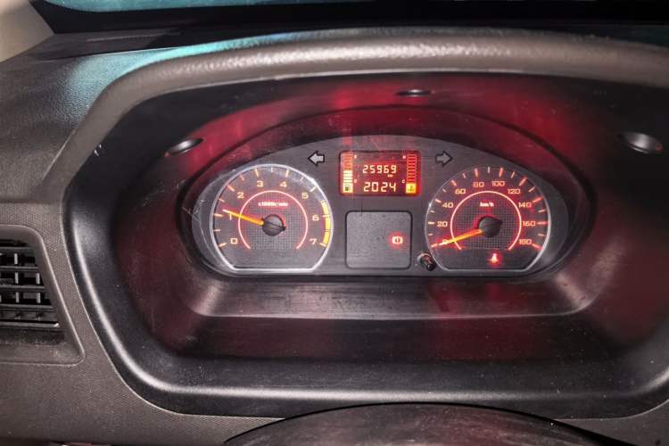 Used Wuling Rongguang S 2023 1.5L Base Version 5/7 Seats Instrument Cluster