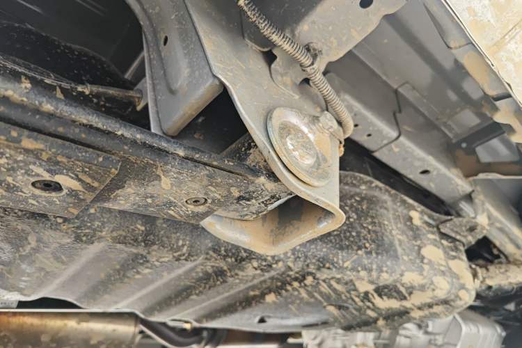 Used Wuling Rongguang S 2023 1.5L Base Version 5/7 Seats Chassis Rear Right