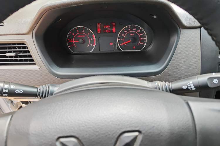 Used Wuling Rongguang S 2023 1.5L Base Version 5/7 Seats Instrument Cluster