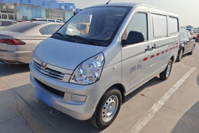 Used Wuling Rongguang S 2023 1.5L Basic Enclosed-Window Vehicle 2 Seats