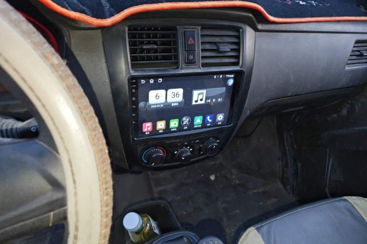 Used Wuling Rongguang S 2023 1.5L Base Version 5/7 Seats Audio And AC Panel