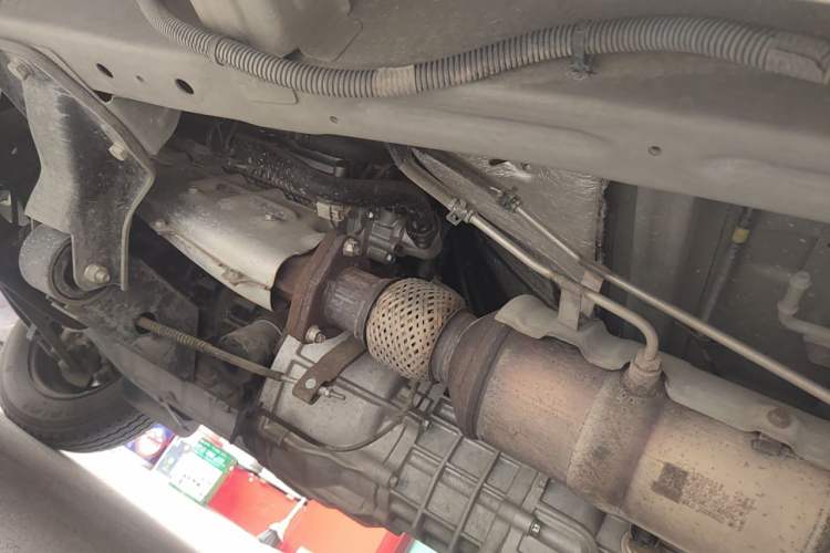 Used Wuling Rongguang S 2023 1.5L Basic Enclosed-Window Vehicle 2 Seats Chassis Front Left