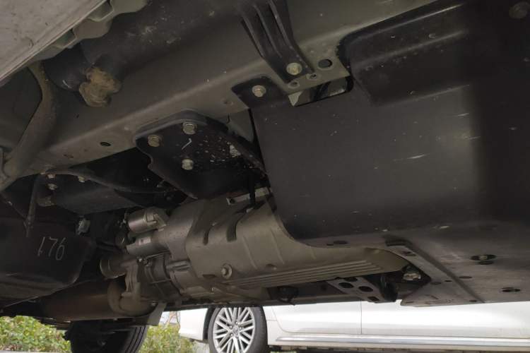 Used Wuling Rongguang S 2023 1.5L Base Version 5/7 Seats Chassis Front Right