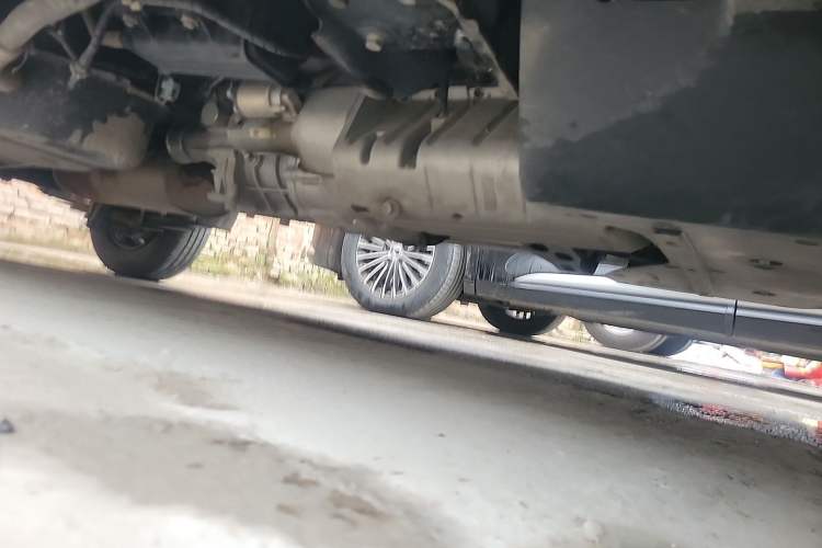 Used Wuling Rongguang S 2023 1.5L Base Version 5/7 Seats Chassis Front Right