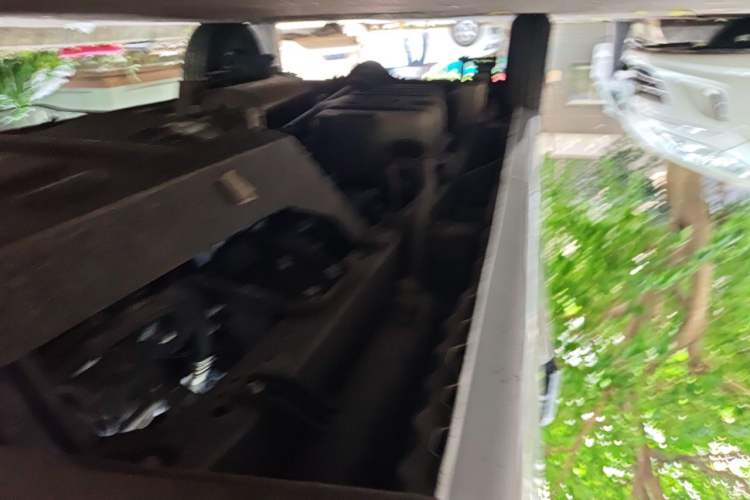 Used Wuling Rongguang S 2023 1.5L Base Version 5/7 Seats Chassis Front Right