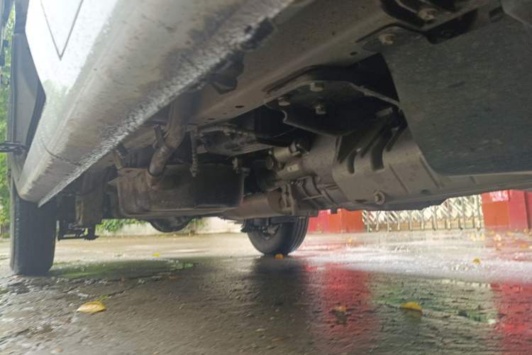 Used Wuling Rongguang S 2023 1.5L Base Version 5/7 Seats Chassis Front Right