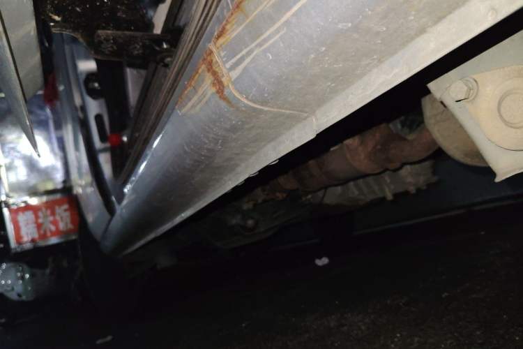 Used Wuling Rongguang S 2023 1.5L Base Version 5/7 Seats Chassis Rear Left