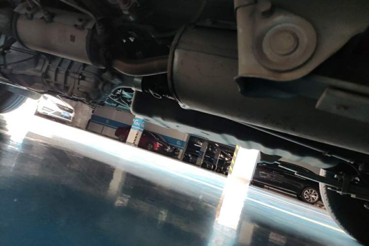 Used Wuling Rongguang S 2023 1.5L Base Version 5/7 Seats Chassis Rear Left
