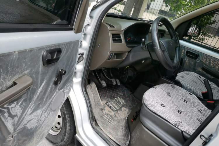 Used Wuling Rongguang S 2023 1.5L Base Version 5/7 Seats Driver Seat