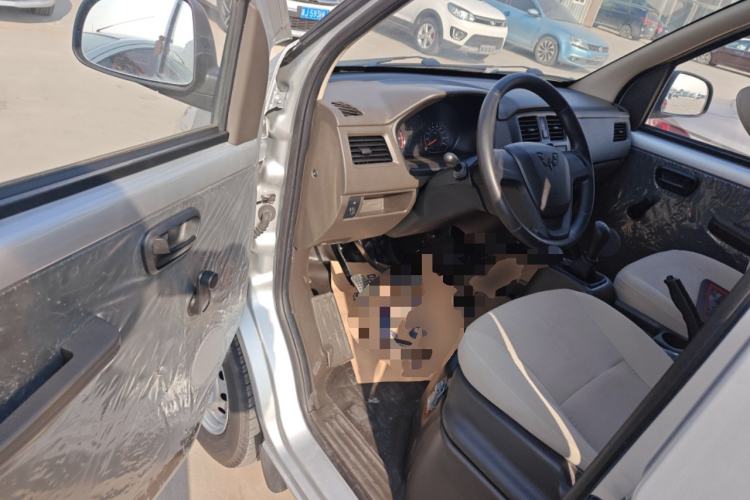 Used Wuling Rongguang S 2023 1.5L Basic Enclosed-Window Vehicle 2 Seats Driver Seat