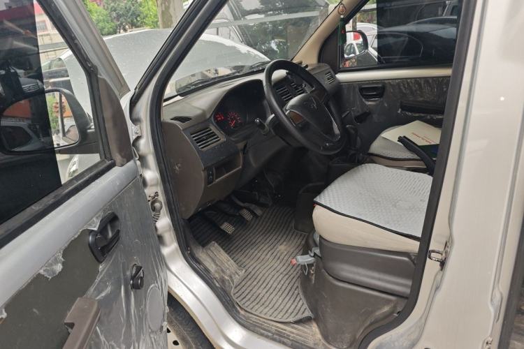 Used Wuling Rongguang S 2023 1.5L Base Version 5/7 Seats Driver Seat