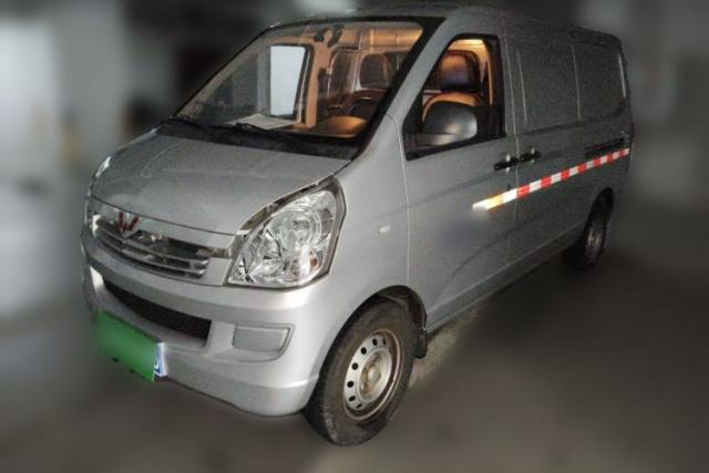 Used Wuling Rongguang S 2023 1.5L Basic Enclosed-Window Vehicle 2 Seats