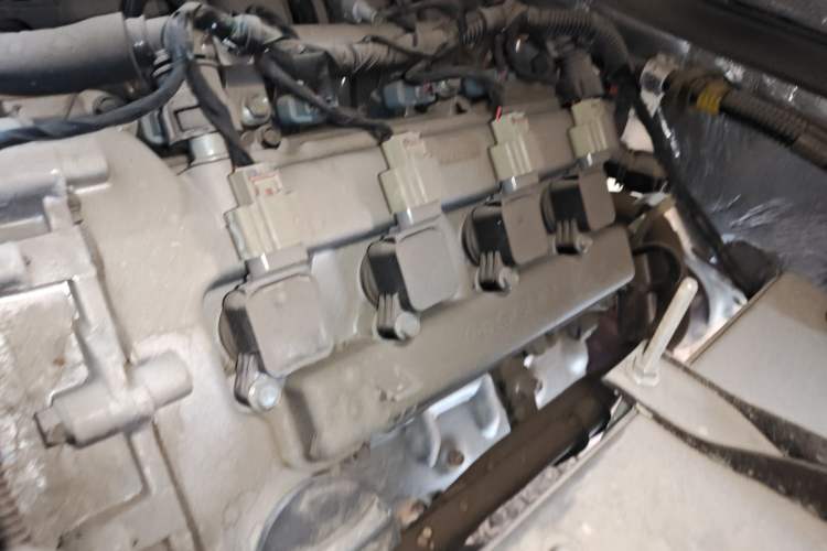 Used Wuling Rongguang S 2023 1.5L Basic Enclosed-Window Vehicle 2 Seats Engine Bay Left