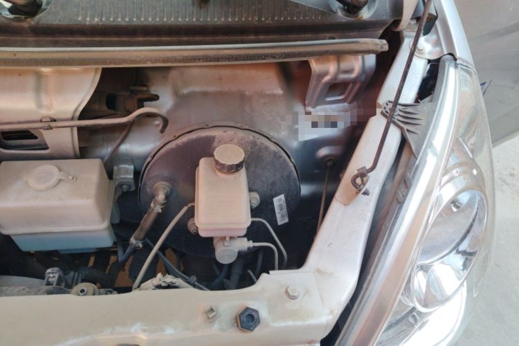 Used Wuling Rongguang S 2023 1.5L Base Version 5/7 Seats Engine Bay Left