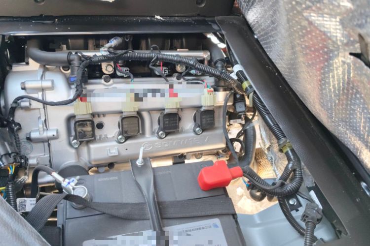 Used Wuling Rongguang S 2023 1.5L Base Version 5/7 Seats Engine Bay Left