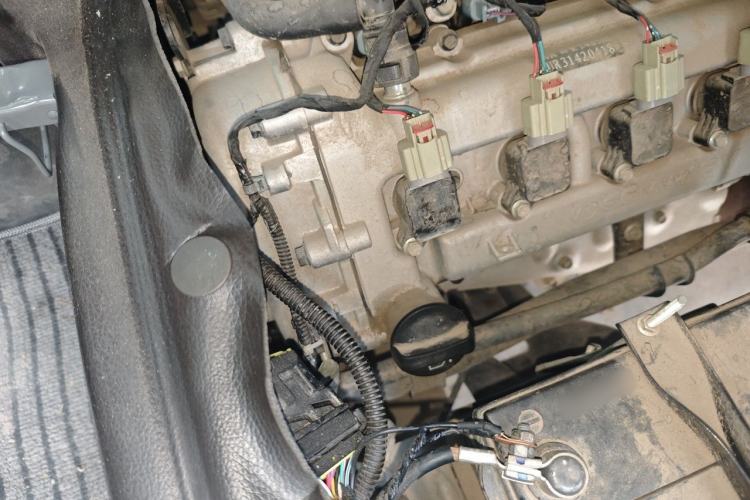 Used Wuling Rongguang S 2023 1.5L Base Version 5/7 Seats Engine Bay Right