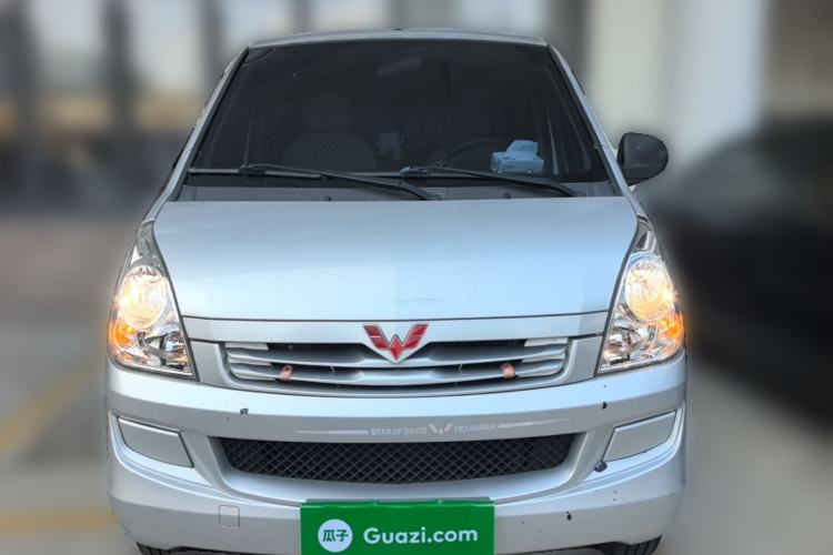 Used Wuling Rongguang S 2023 1.5L Base Version 5/7 Seats Exterior 1