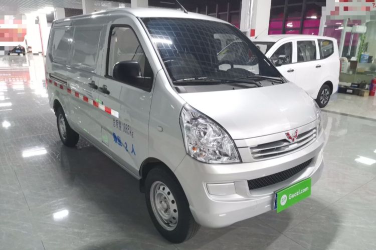 Used Wuling Rongguang S 2023 1.5L Basic Enclosed-Window Vehicle 2 Seats Exterior 2