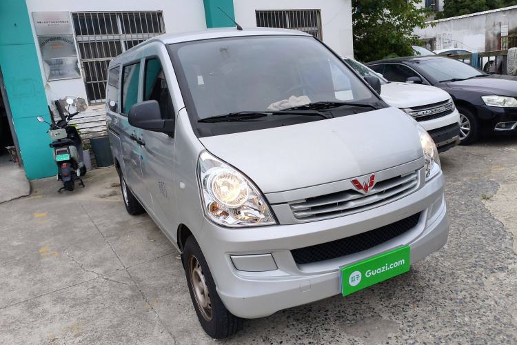 Used Wuling Rongguang S 2023 1.5L Base Version 5/7 Seats Exterior 2