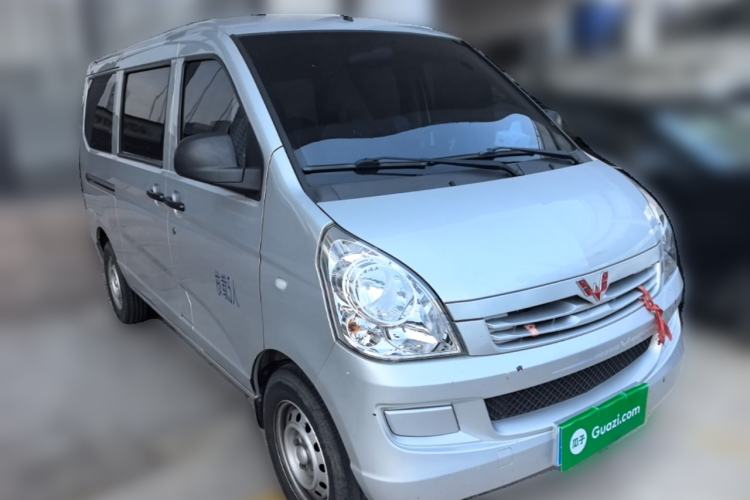 Used Wuling Rongguang S 2023 1.5L Base Version 5/7 Seats Exterior 2
