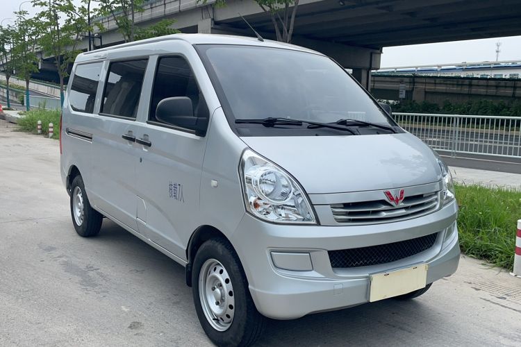 Used Wuling Rongguang S 2023 1.5L Base Version 5/7 Seats Exterior 2