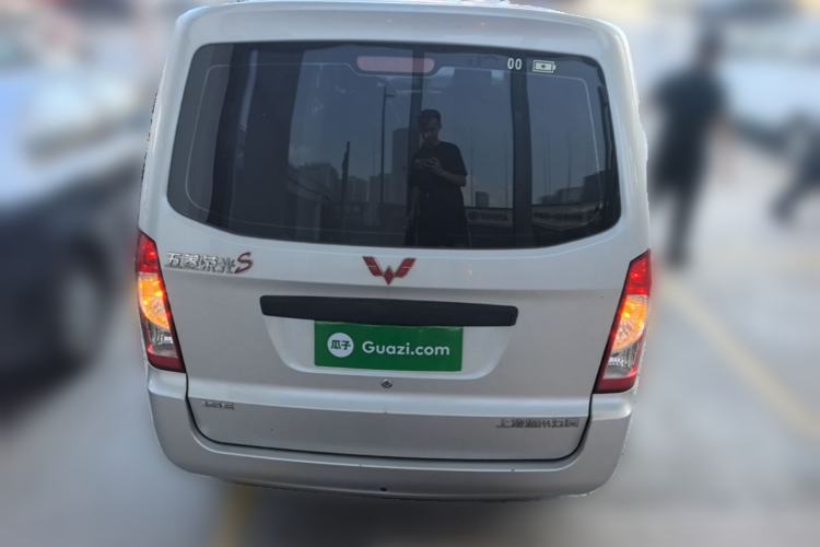 Used Wuling Rongguang S 2023 1.5L Base Version 5/7 Seats Exterior 4