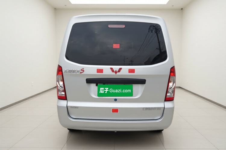 Used Wuling Rongguang S 2023 1.5L Base Version 5/7 Seats Exterior 4