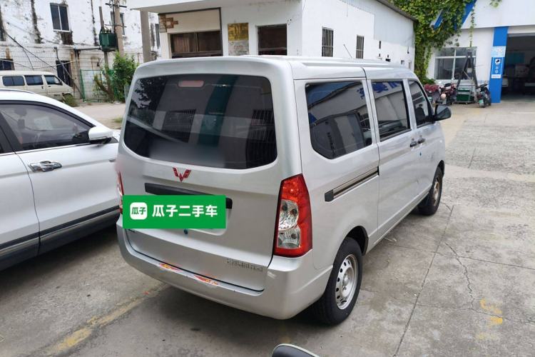 Used Wuling Rongguang S 2023 1.5L Base Version 5/7 Seats Exterior 5