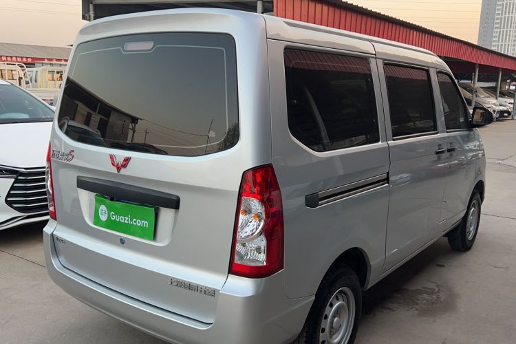 Used Wuling Rongguang S 2023 1.5L Base Version 5/7 Seats Exterior 5