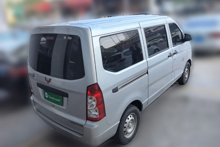 Used Wuling Rongguang S 2023 1.5L Base Version 5/7 Seats Exterior 5