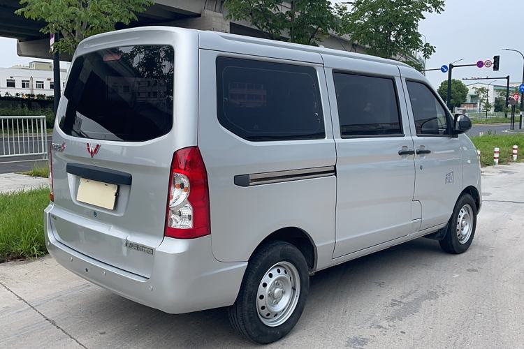 Used Wuling Rongguang S 2023 1.5L Base Version 5/7 Seats Exterior 6