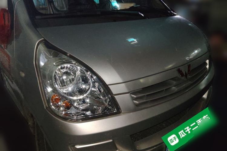 Used Wuling Rongguang S 2023 1.5L Base Version 5/7 Seats Front Right 45 Deg