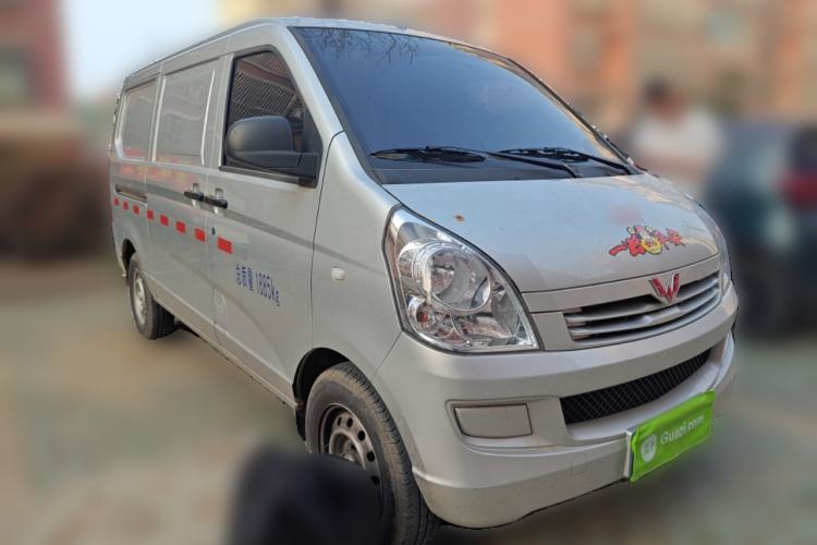 Used Wuling Rongguang S 2023 1.5L Basic Enclosed-Window Vehicle 2 Seats Front Right 45 Deg