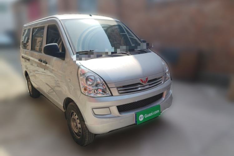Used Wuling Rongguang S 2023 1.5L Base Version 5/7 Seats Front Right 45 Deg
