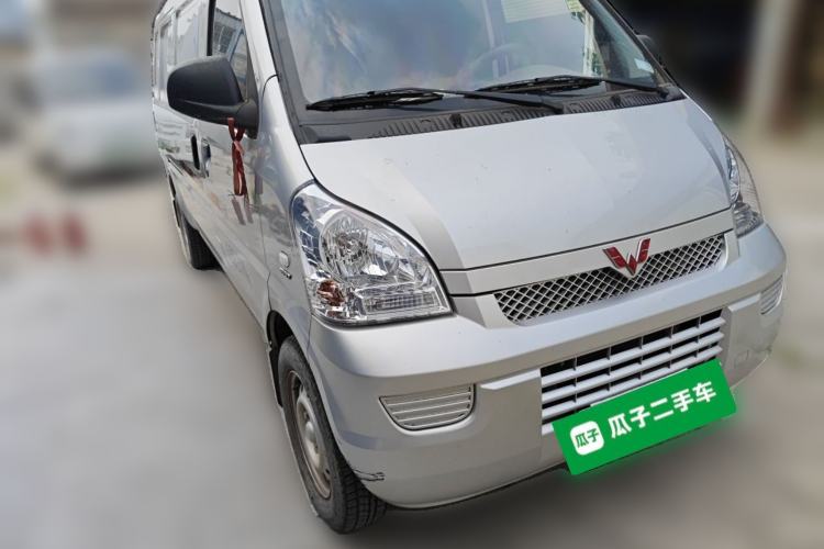 Used Wuling Rongguang S 2023 1.5L Basic Enclosed-Window Vehicle 2 Seats Front Right 45 Deg