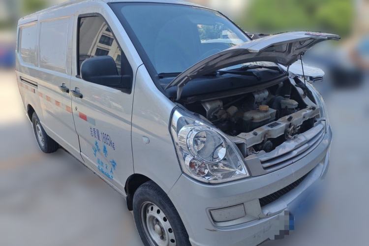 Used Wuling Rongguang S 2023 1.5L Basic Enclosed-Window Vehicle 2 Seats Front Right 45 Deg