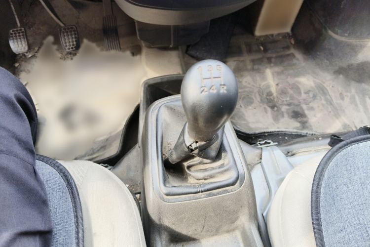 Used Wuling Rongguang S 2023 1.5L Basic Enclosed-Window Vehicle 2 Seats Gear Lever