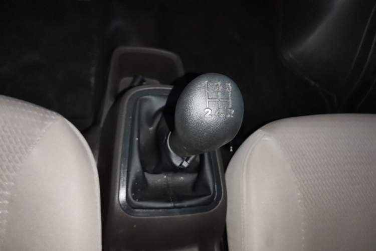 Used Wuling Rongguang S 2023 1.5L Basic Enclosed-Window Vehicle 2 Seats Gear Lever