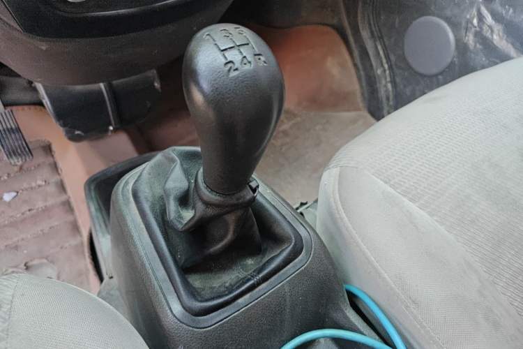 Used Wuling Rongguang S 2023 1.5L Basic Enclosed-Window Vehicle 2 Seats Gear Lever