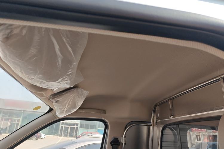 Used Wuling Rongguang S 2023 1.5L Basic Enclosed-Window Vehicle 2 Seats Headliner